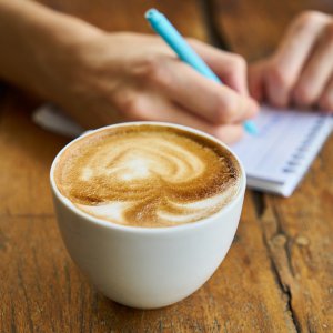 株式投資のようにFXを始めるには？株主優待や配当の代わりになるものは？